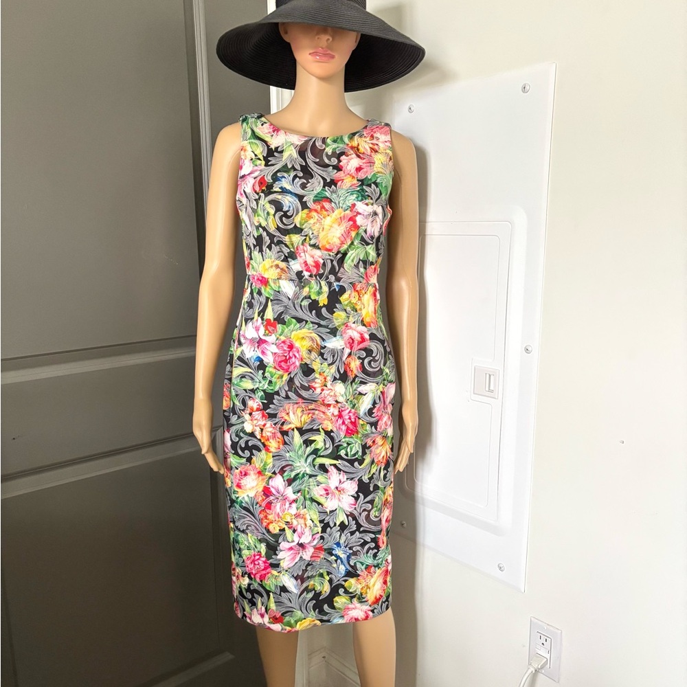 Beige by eci Floral Print Midi Dress multicolor roses stretch used size Small